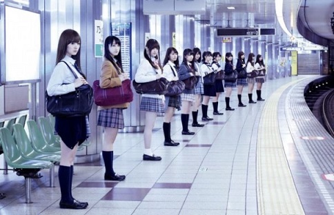 เตือนภัย! 2 หนุ่มโตเกียวถูกจับข้อหาหลอกขายลายเซ็นปลอมไอดอลกรุ๊ปสาว Nogizaka46 ผ่านออคชั่นออนไลน์